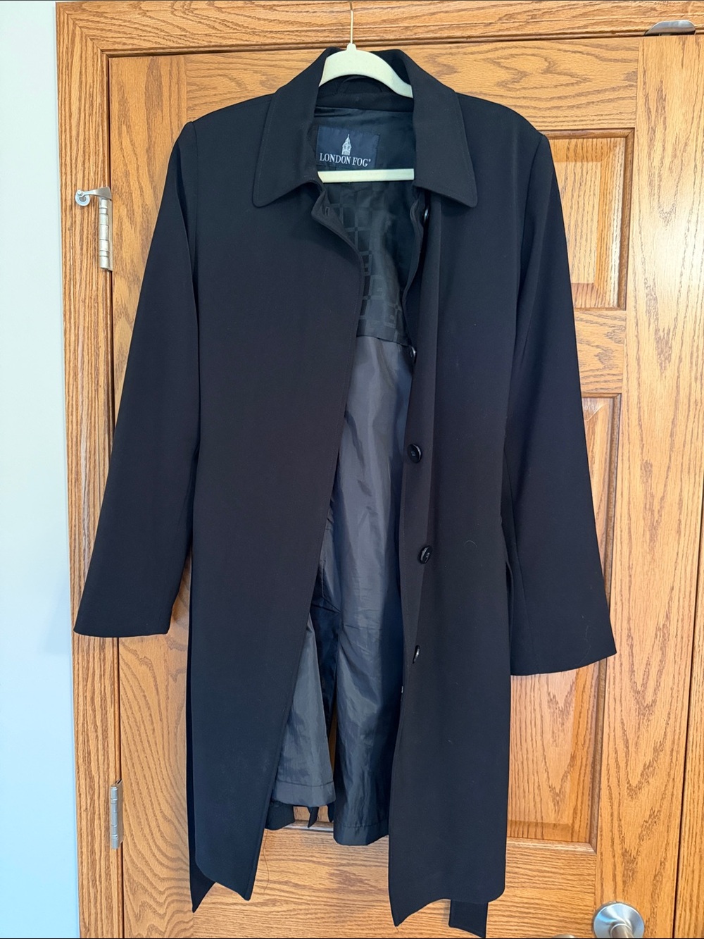 London Fog Black Single-Breasted Trench Coat